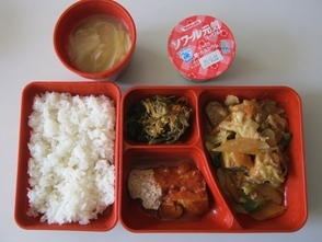 写真：11月17日の給食